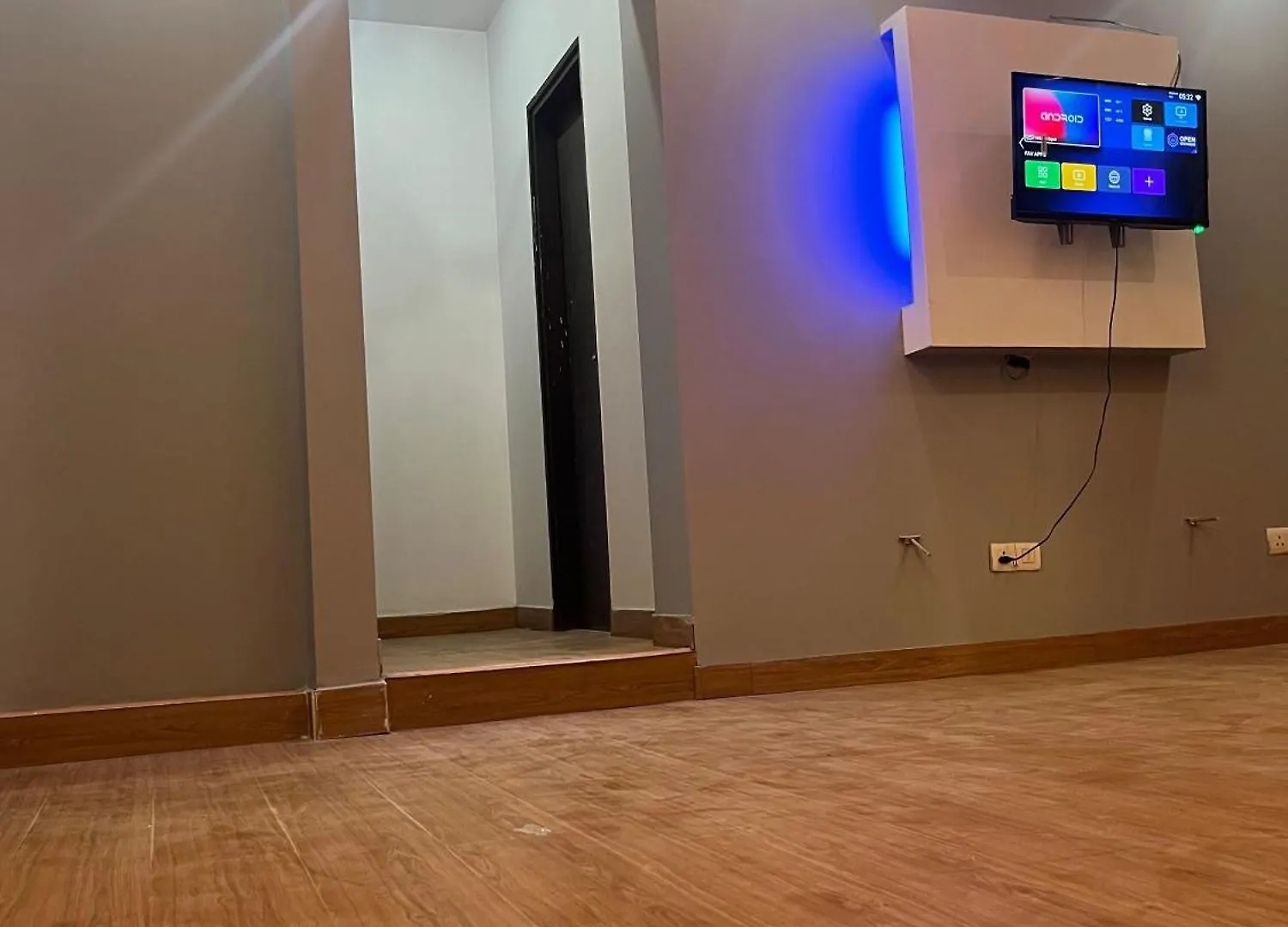 Hotel O The Majestic Residency Gurgaon India